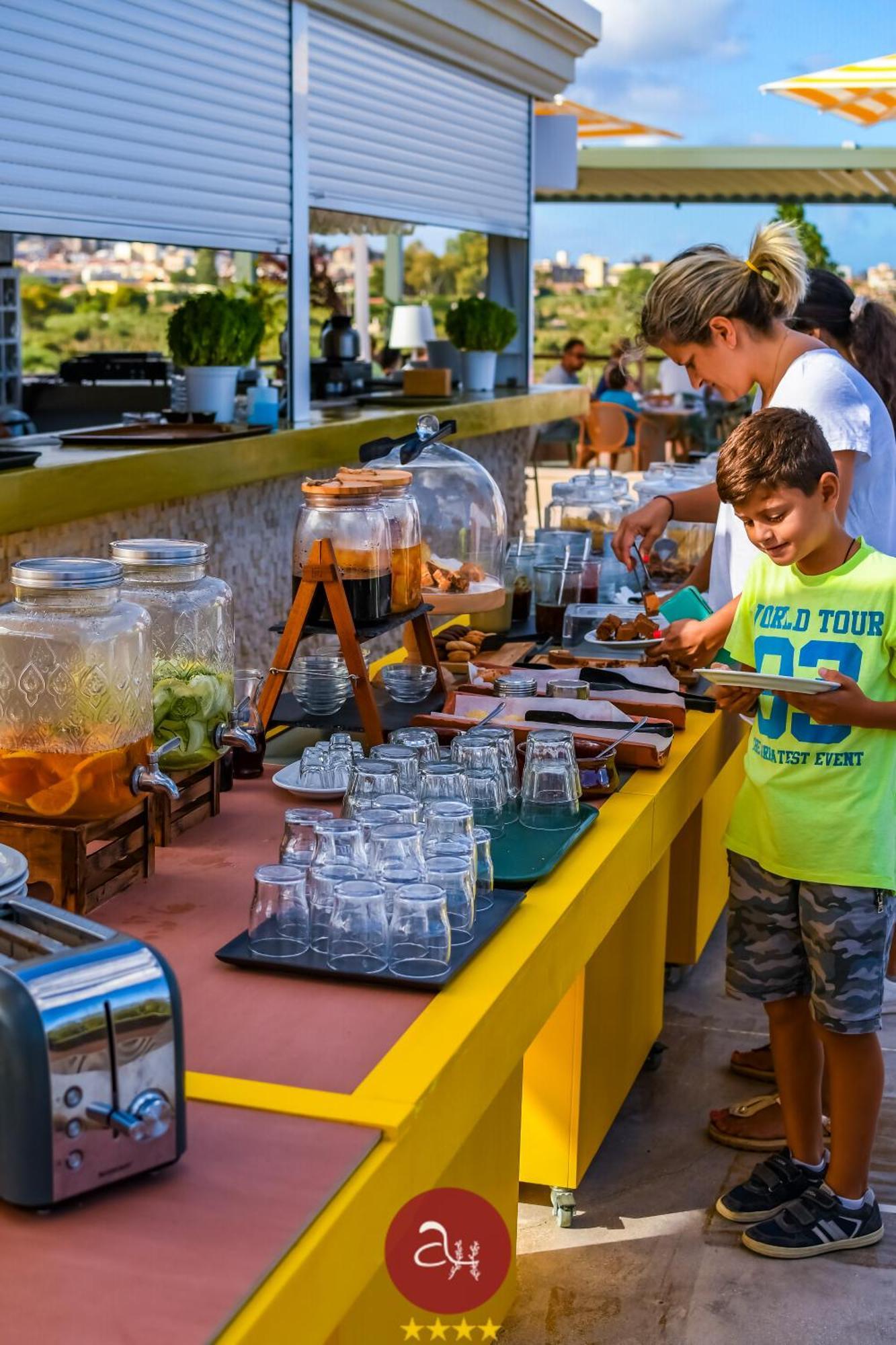 קיפריסיה Apollo Resort Art Hotel מראה חיצוני תמונה